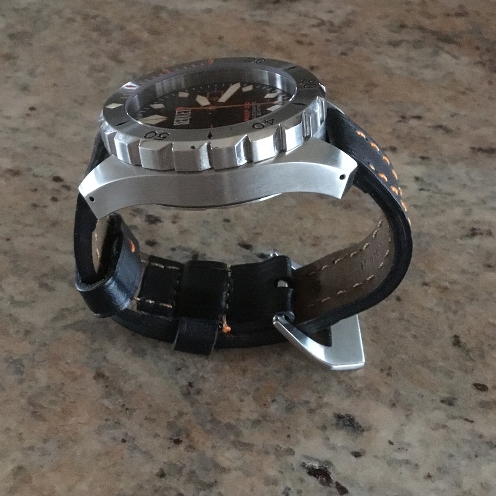 Serket Reef Diver 2.0 Swiss Automatic 30 ATM Black Leather Men’s Diving Watch - Picture 4 of 12